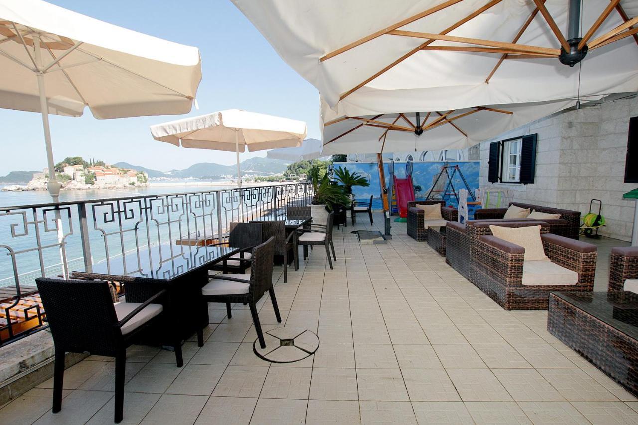 Studio Apartman Sveti Stefan Lejlighed Eksteriør billede
