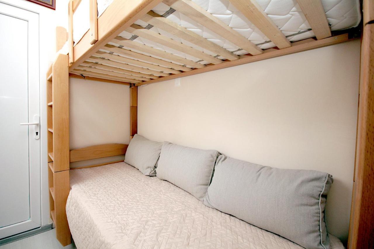 Studio Apartman Sveti Stefan Lejlighed Eksteriør billede